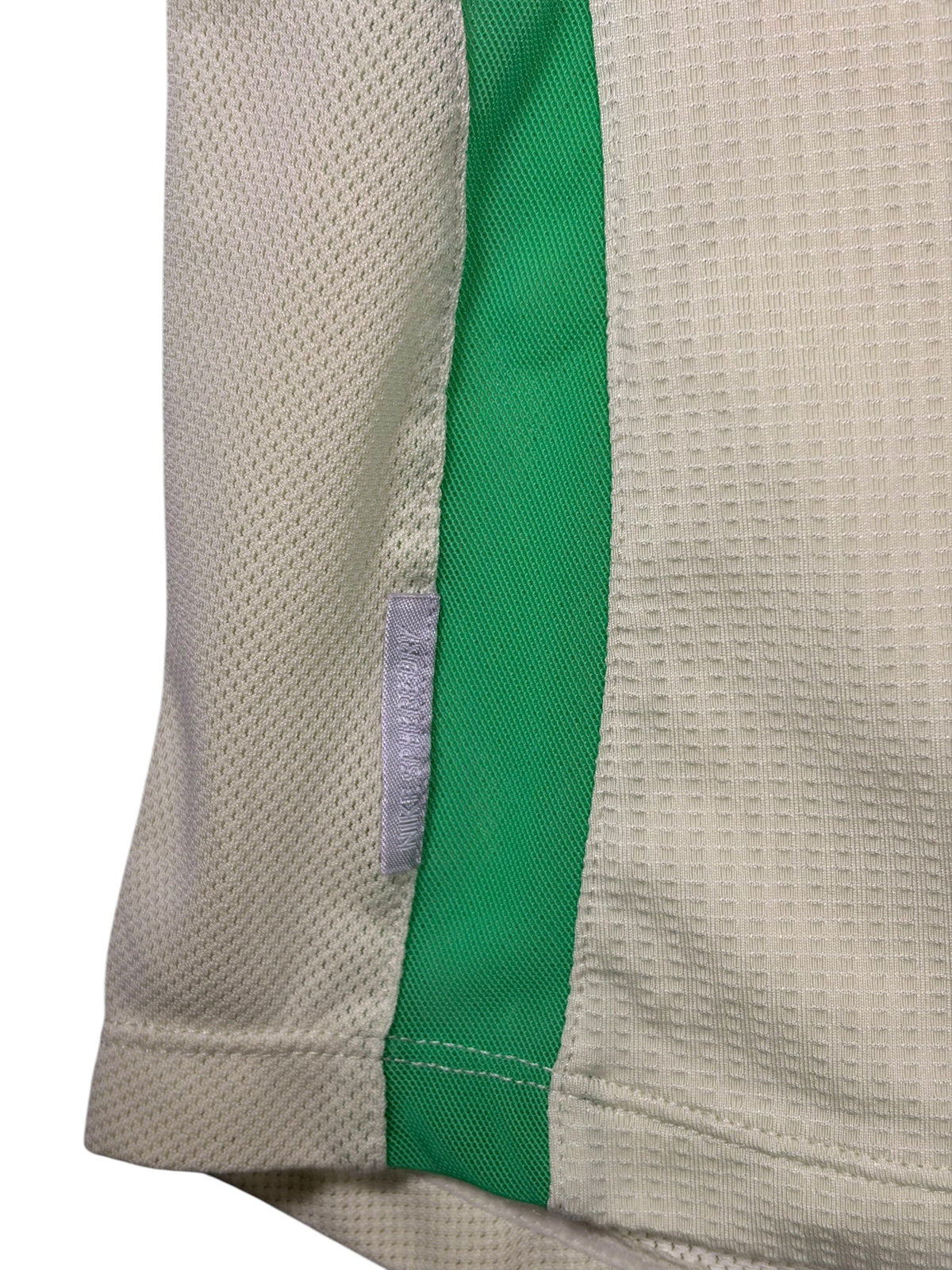 Nike Sphere Dry 2000s Panelled Cream Green Zip T-Shirt