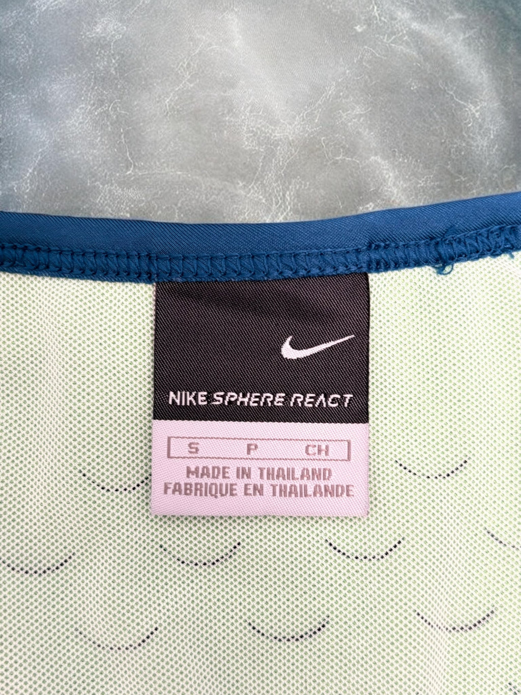 Nike Sphere React Blue & Green Snakeskin Panelled Tee