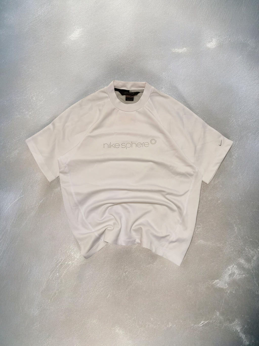 Vintage Early 2000s Nike Sphere White & Grey Tee
