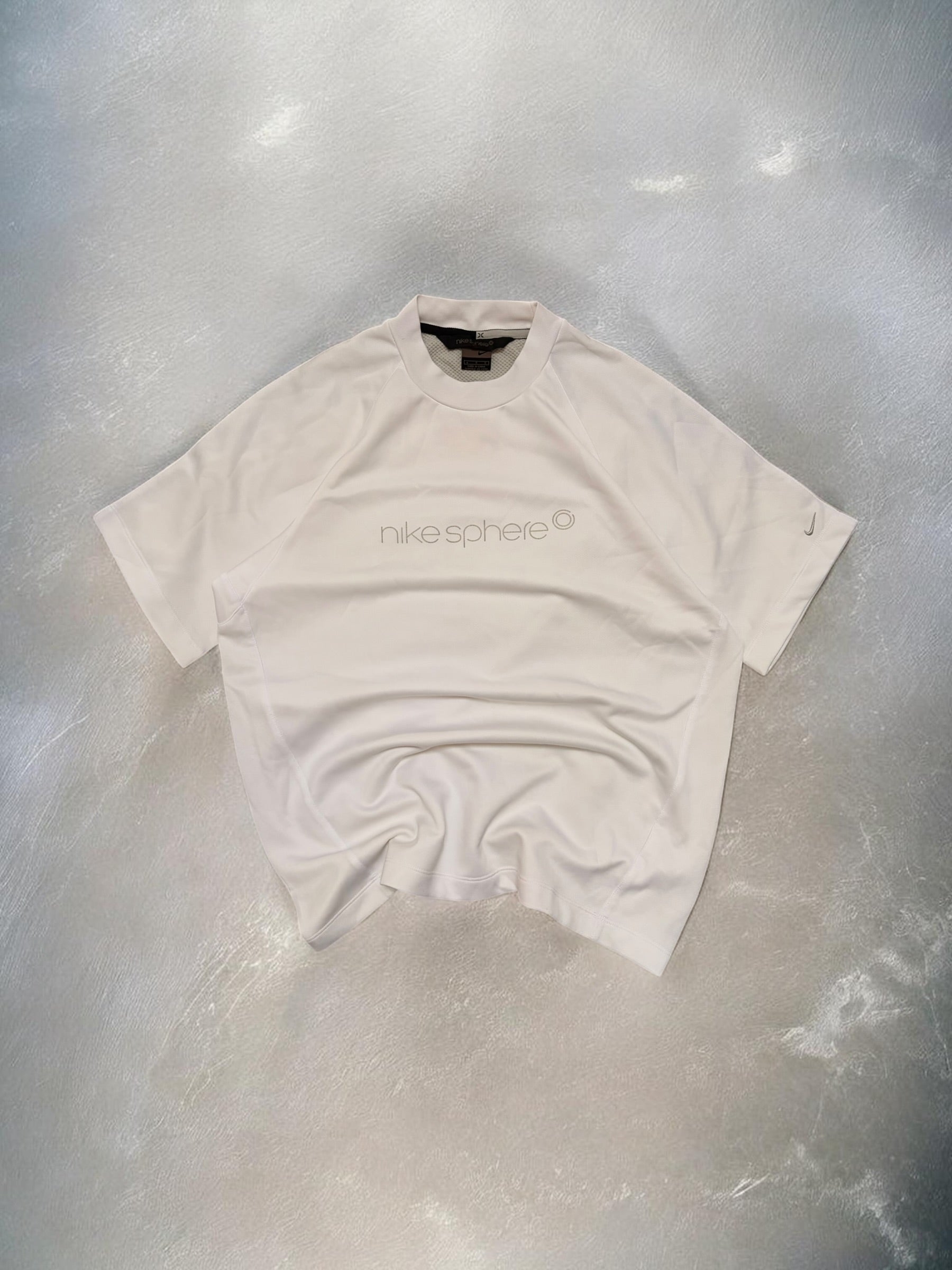 Vintage Early 2000s Nike Sphere White & Grey Tee