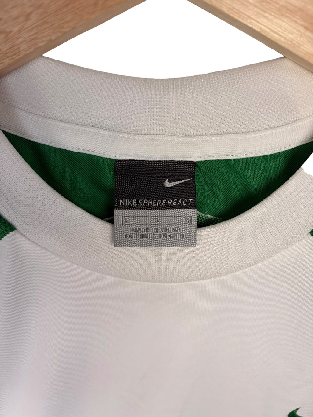 Nike Sphere React Panelled White Tee