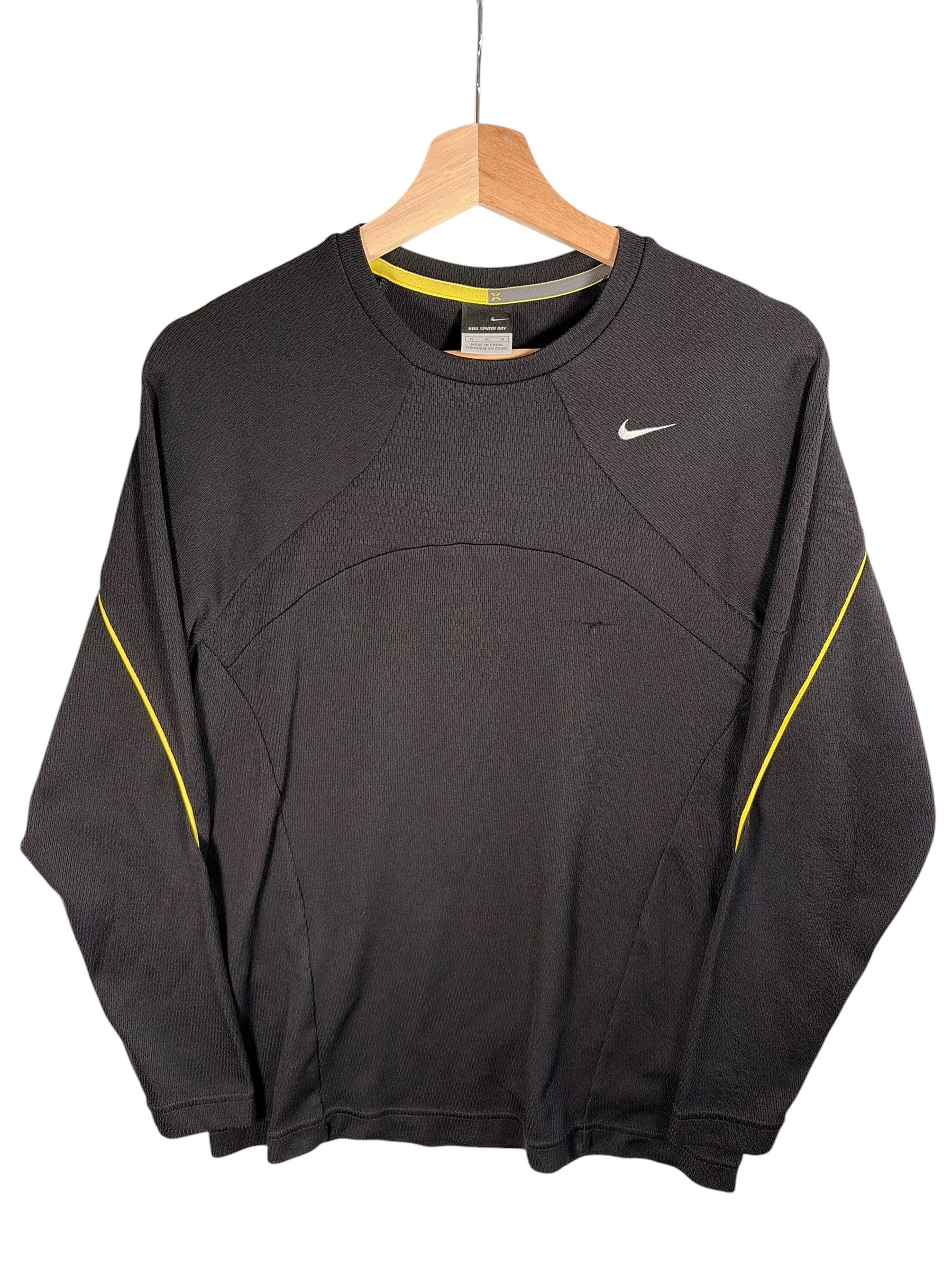 Nike Sphere Dry 2000s Black & Yellow Long Sleeve Tee