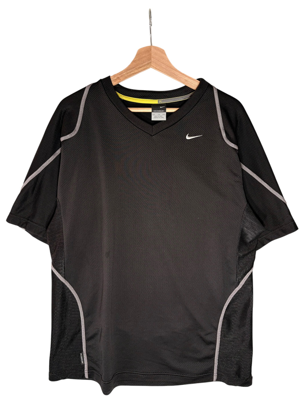 Nike Sphere Dry 2000s Black Running Tee