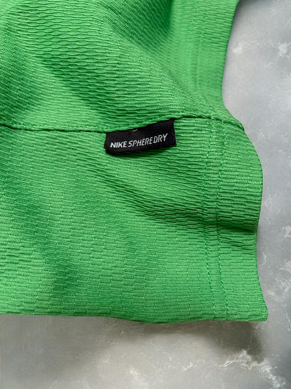 Vintage Early 2000s Nike Sphere Dry Green, Cream & White Panelled Tee