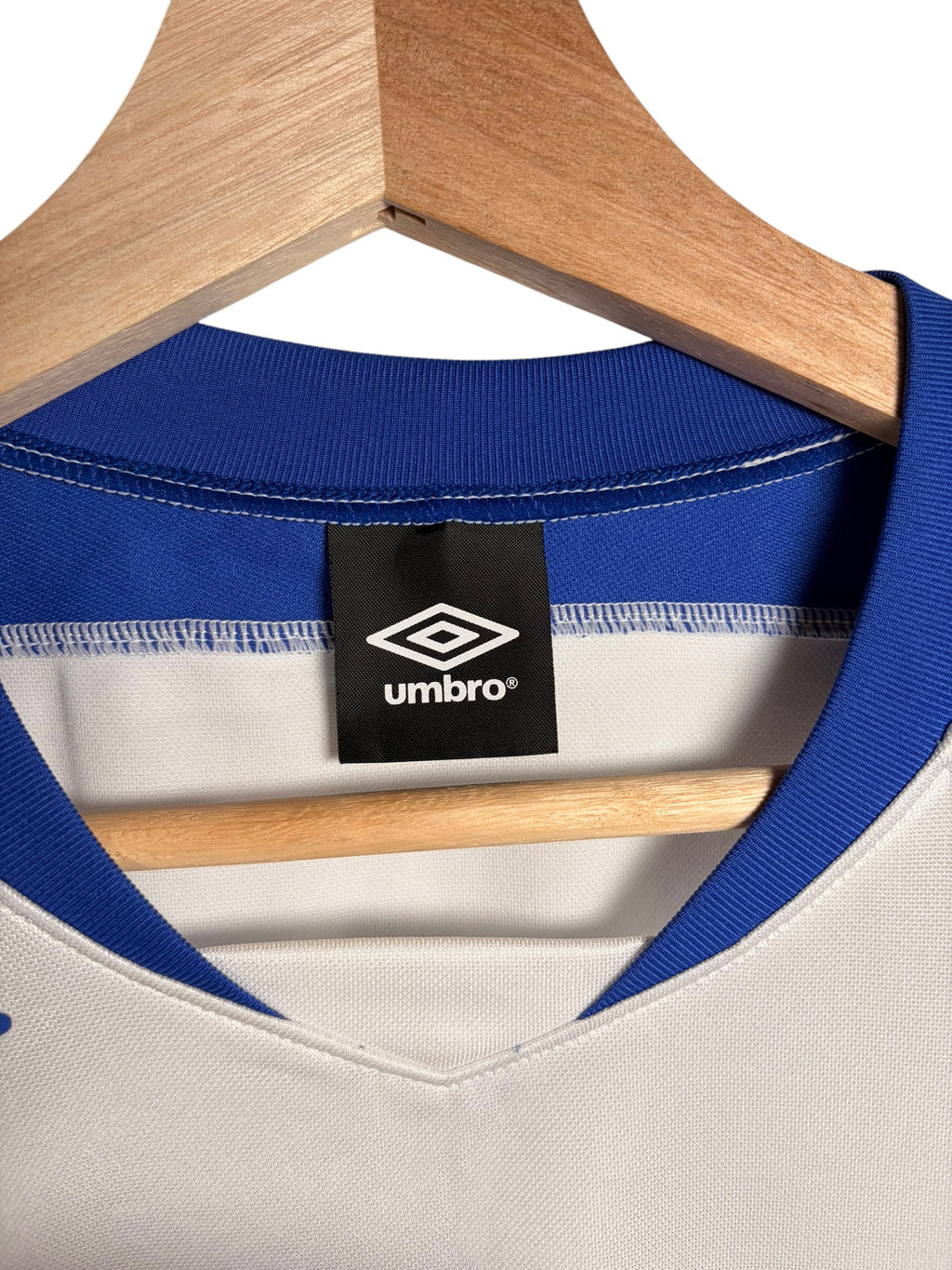 Umbro Vintage Panelled White & Blue Tee