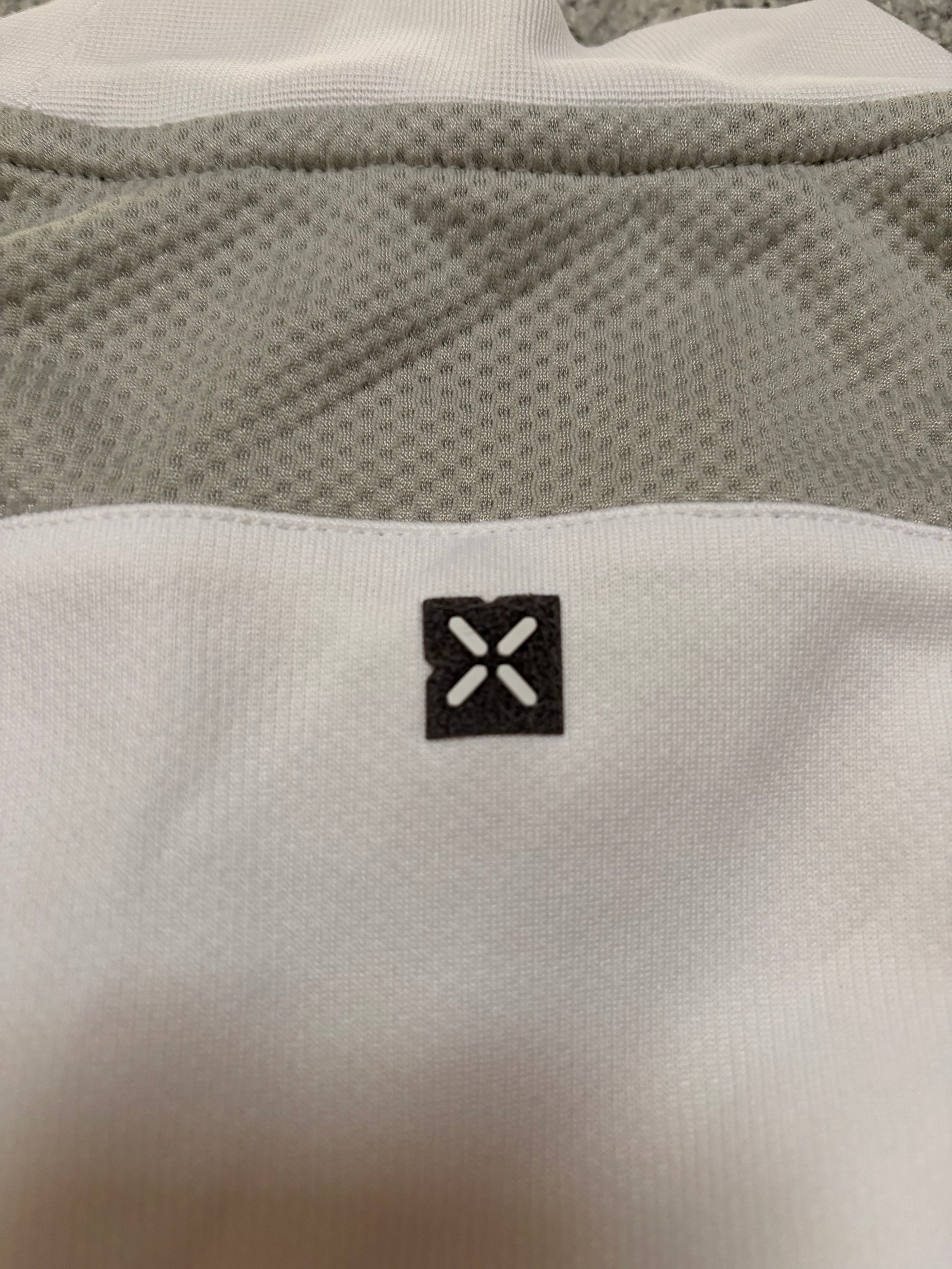 Vintage Early 2000s Nike Sphere White & Grey Tee