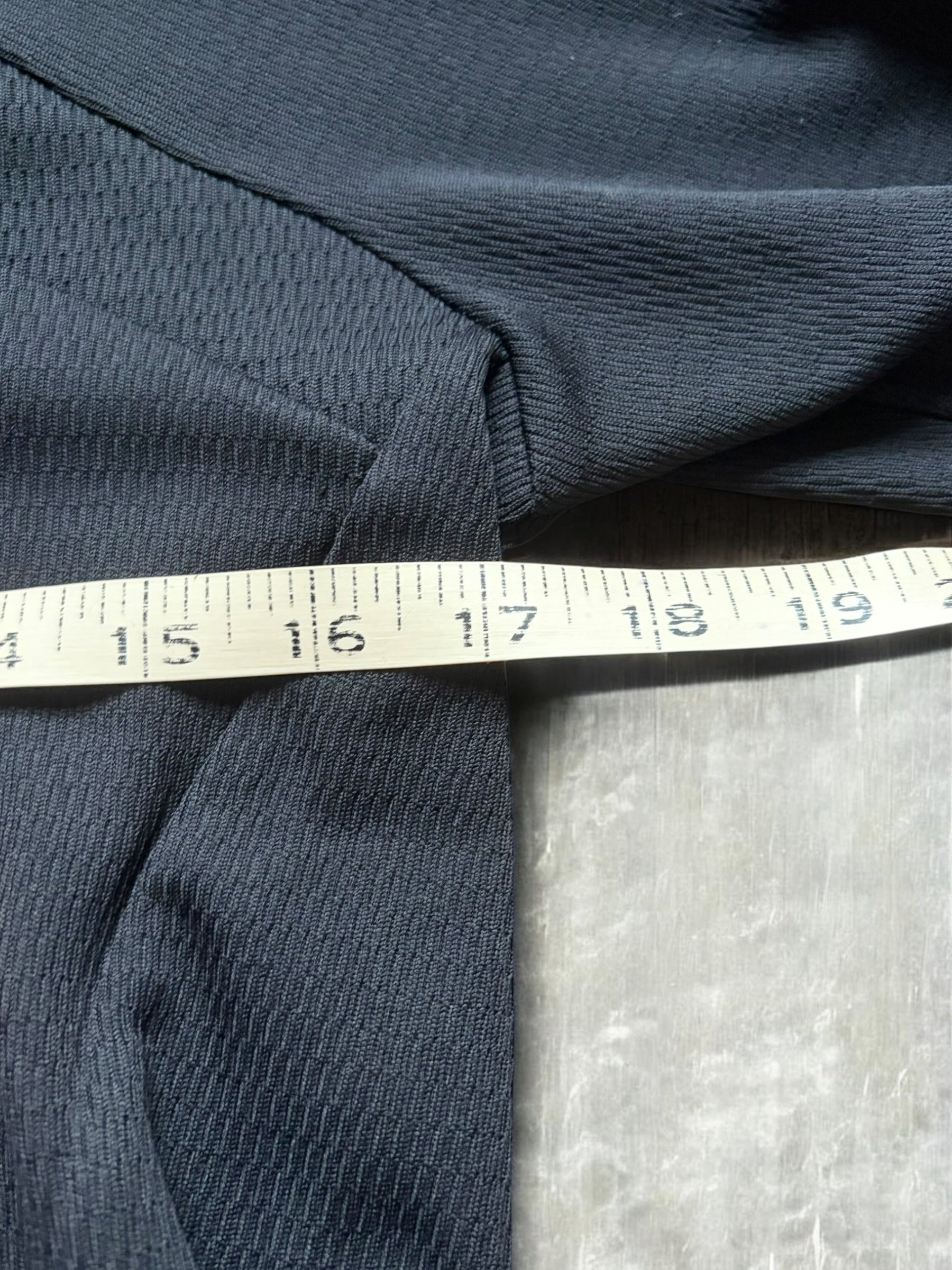 Nike Sphere Dry Early 2000s Black & Yellow Trim Long Sleeve Tee