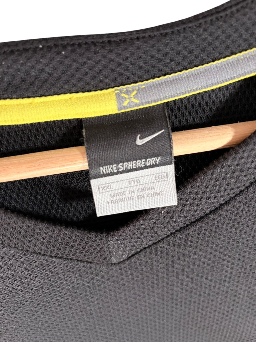 Nike Sphere Dry 2000s Black Running Tee