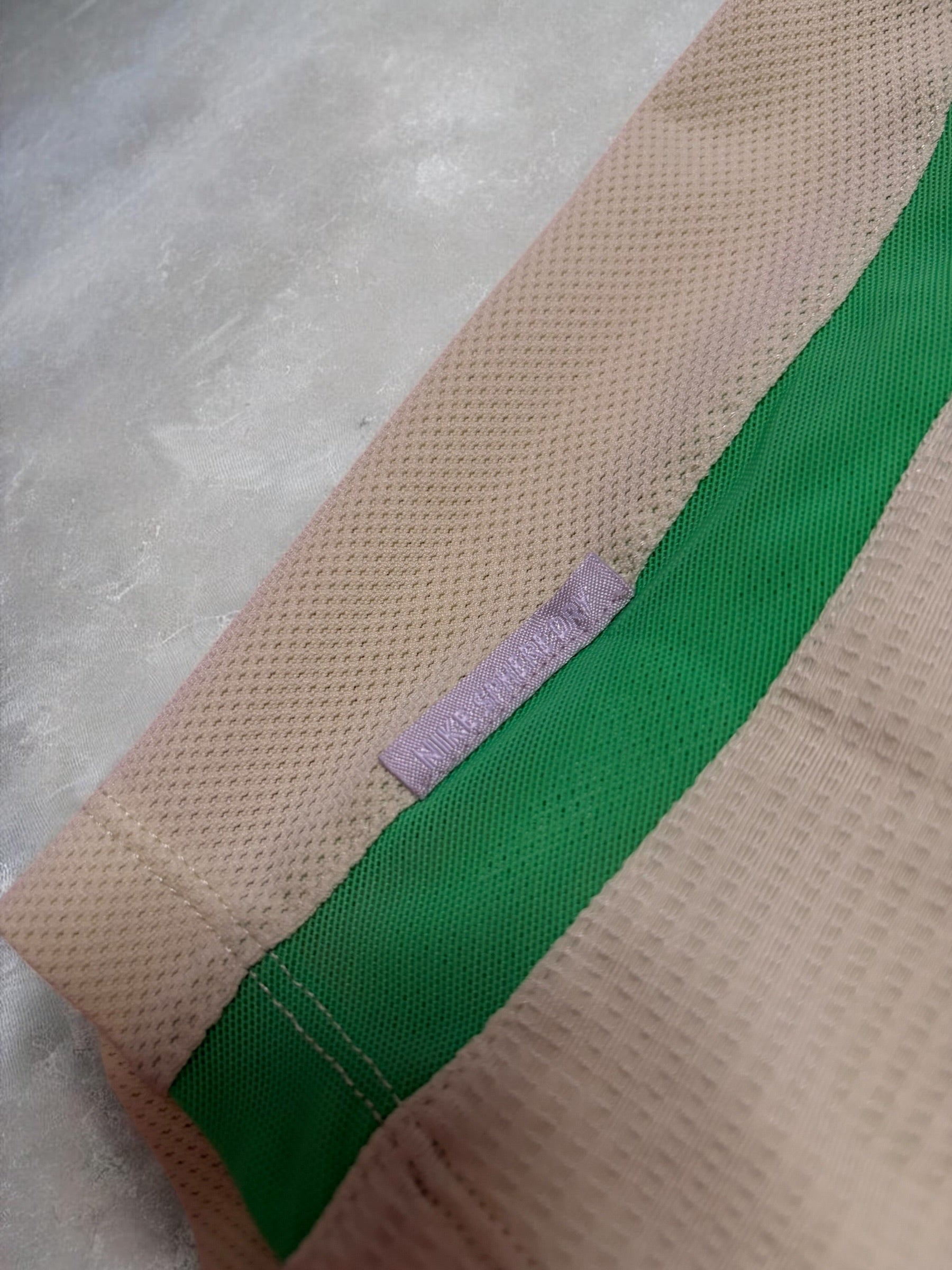 Nike Sphere Dry 2000s Panelled Cream Green Zip T-Shirt