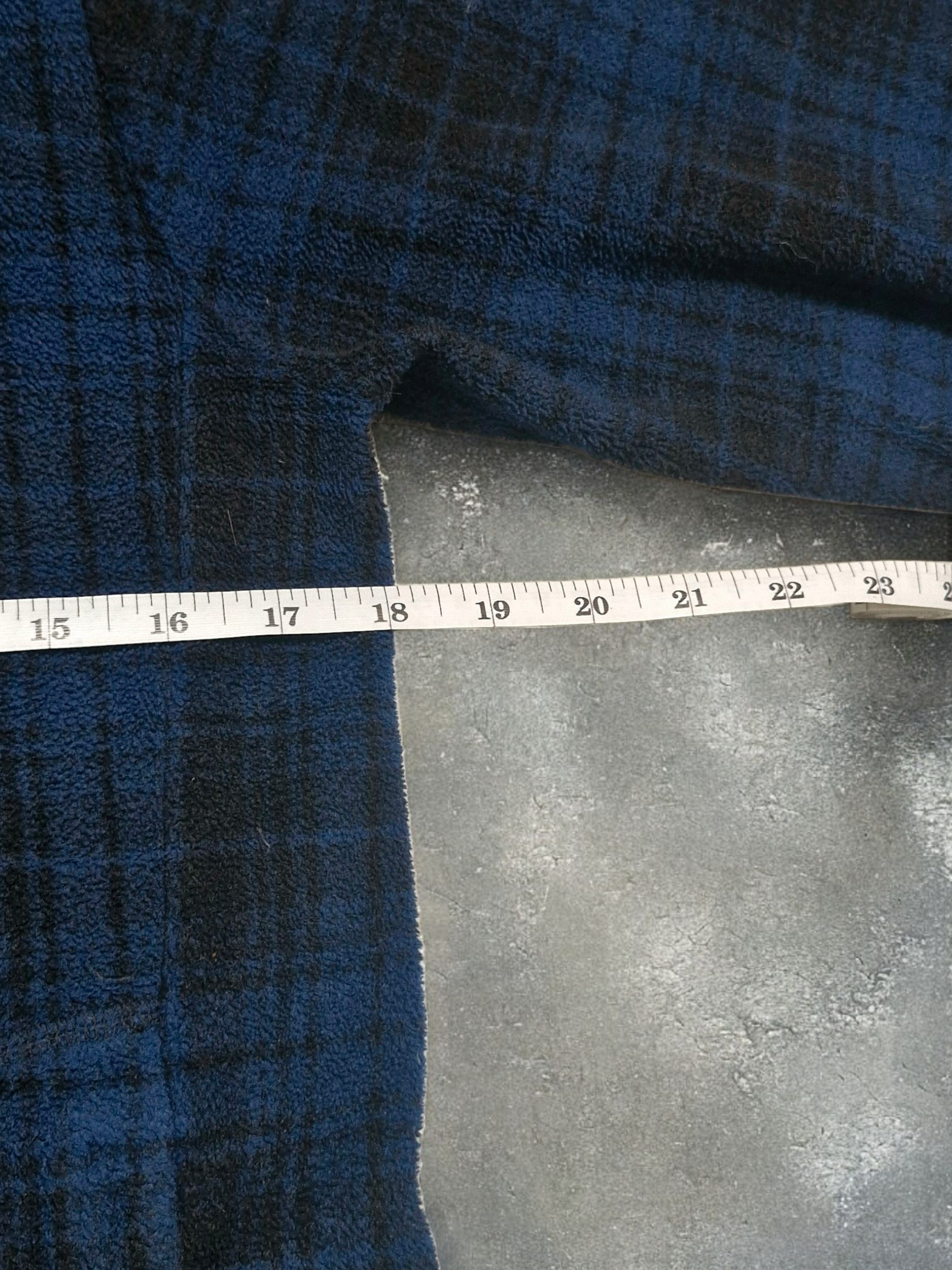 Uniqlo Japanese Exclusive Blue Plaid Fleece Jacket