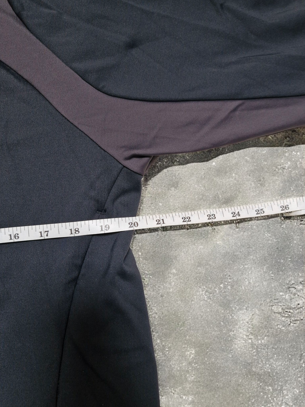 Oakley Vintage Black Centre Logo Technical Jumper