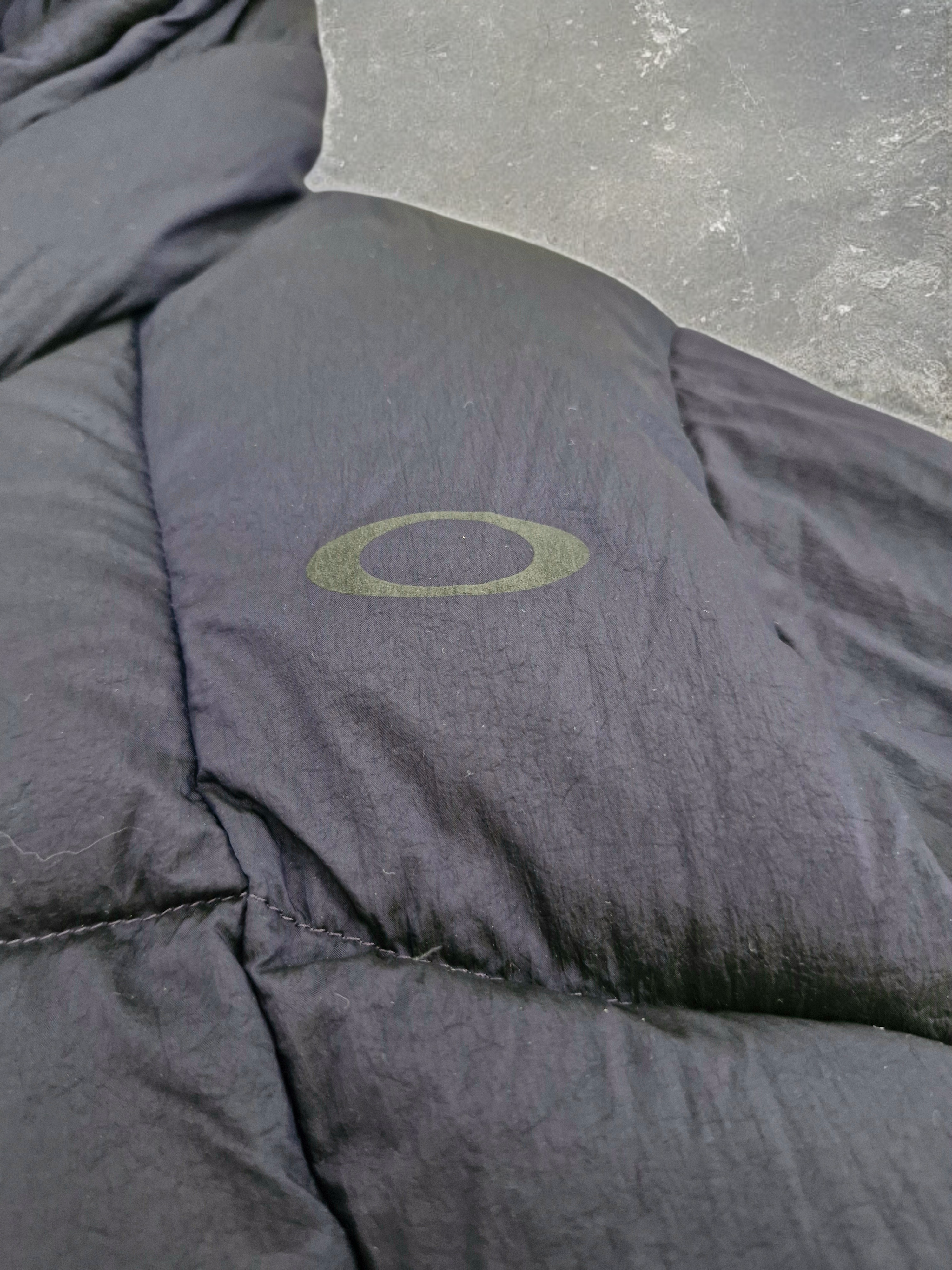 Oakley Vintage Navy Panelled Technical Puffer Coat