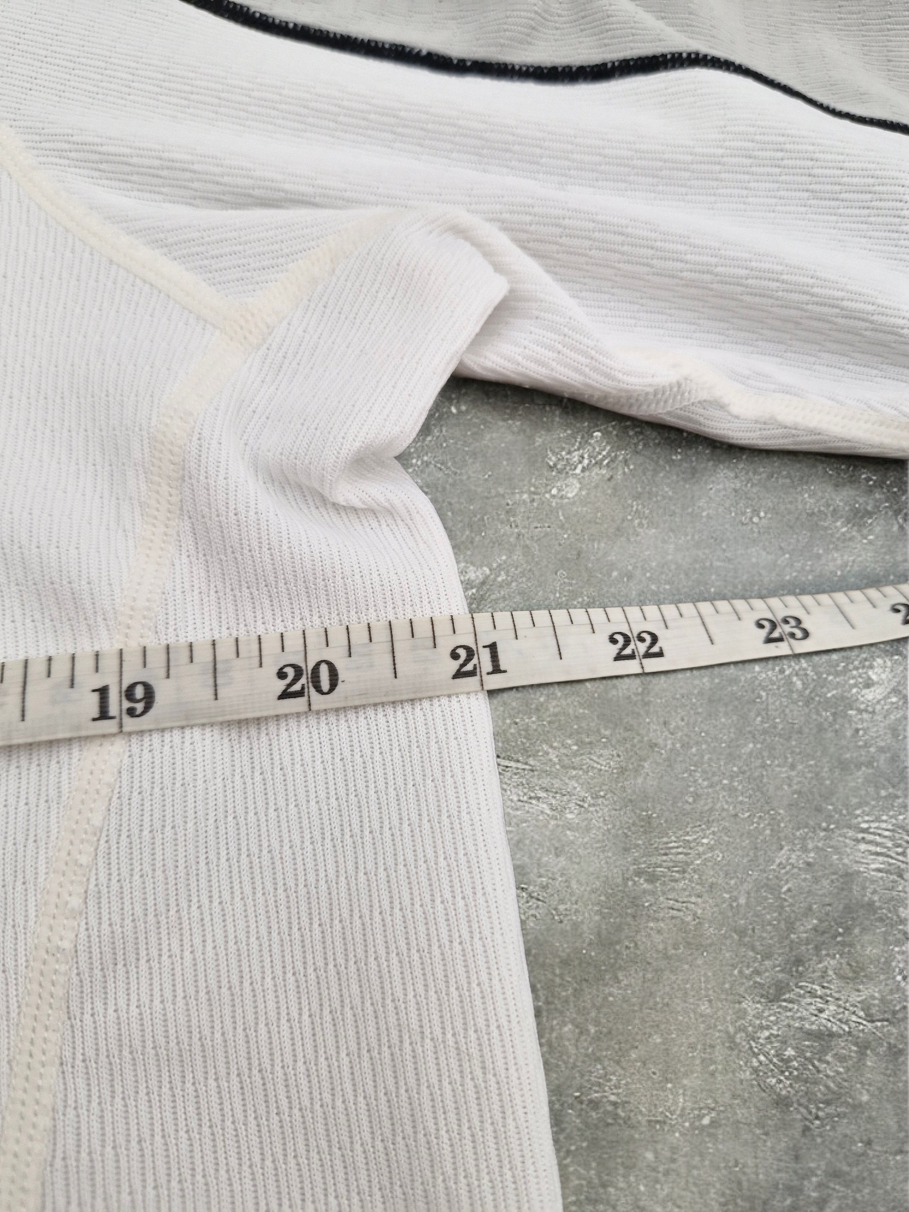 Nike Sphere Dry White & Grey Panelled Tee