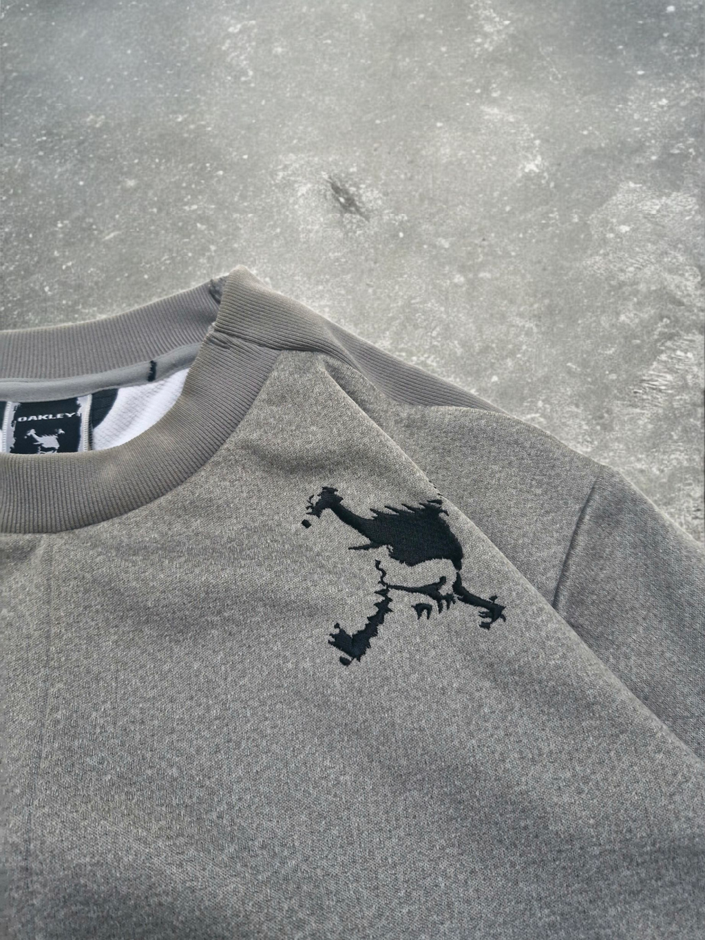 Oakley Vintage Embroided Logo Grey Patterned Jumper